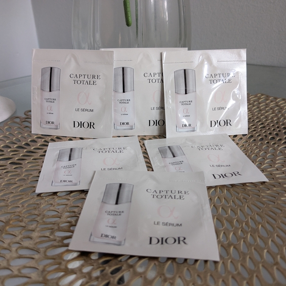 Dior Capture Totale Le Sérum Samples - Picture 1 of 5